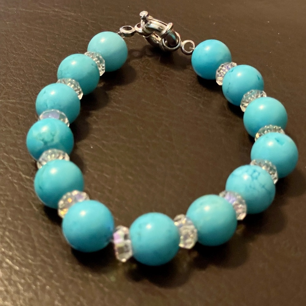 Bracelets - Picture 3 of 4